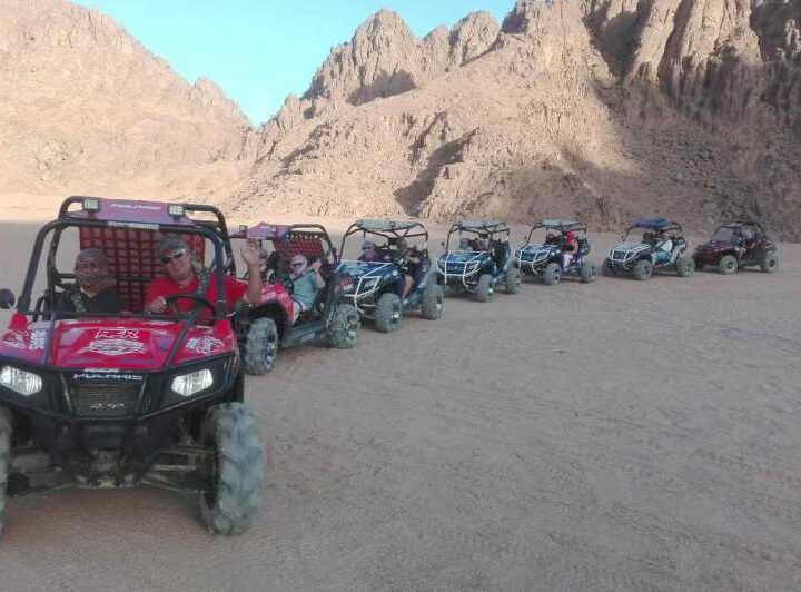 Super safari in buggy con spettacolo orientale e cena