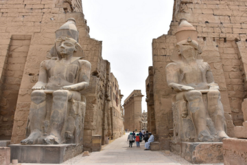 Private Trip to Luxor with visit to queen's valley and luxor temple