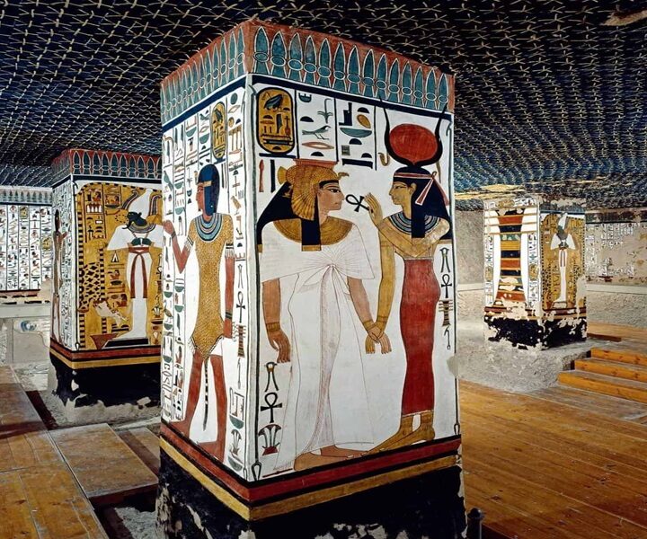 Луксор: Долината на кралиците, Карнак, Хатшепсут – български гид