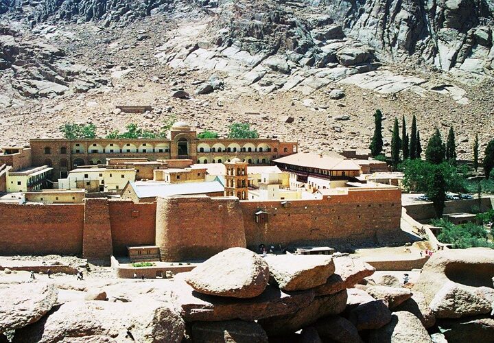 Monastero di Santa Caterina e Dahab – Escursione da Sharm El Sheikh